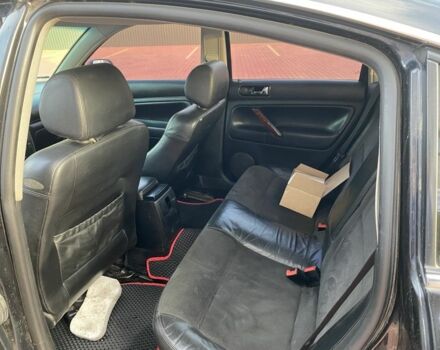 Черный Фольксваген Пассат, объемом двигателя 1.8 л и пробегом 300 тыс. км за 3250 $, фото 5 на Automoto.ua