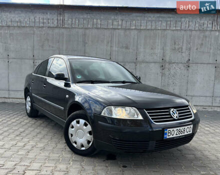 Черный Фольксваген Пассат, объемом двигателя 1.6 л и пробегом 258 тыс. км за 4499 $, фото 11 на Automoto.ua