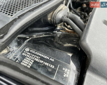 Черный Фольксваген Пассат, объемом двигателя 1.6 л и пробегом 258 тыс. км за 4499 $, фото 29 на Automoto.ua