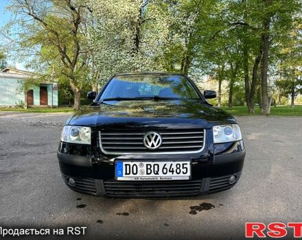 Черный Фольксваген Пассат, объемом двигателя 1.6 л и пробегом 140 тыс. км за 5700 $, фото 1 на Automoto.ua