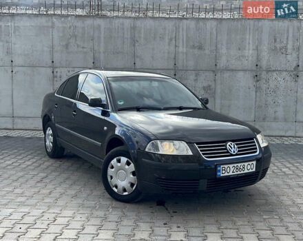 Черный Фольксваген Пассат, объемом двигателя 1.6 л и пробегом 258 тыс. км за 4499 $, фото 5 на Automoto.ua
