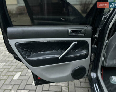 Черный Фольксваген Пассат, объемом двигателя 1.9 л и пробегом 409 тыс. км за 4650 $, фото 57 на Automoto.ua