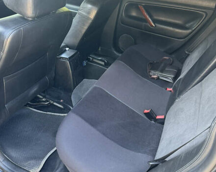 Черный Фольксваген Пассат, объемом двигателя 1.78 л и пробегом 303 тыс. км за 4000 $, фото 6 на Automoto.ua