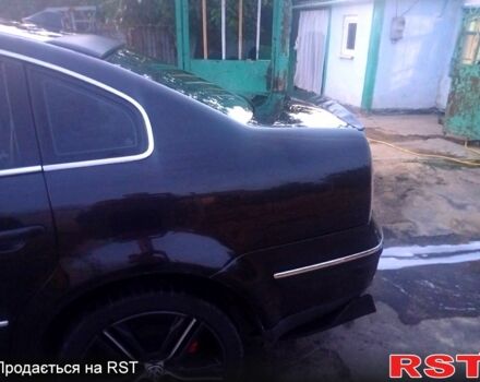 Чорний Фольксваген Пассат, об'ємом двигуна 2.8 л та пробігом 200 тис. км за 3500 $, фото 3 на Automoto.ua