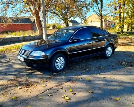 Черный Фольксваген Пассат, объемом двигателя 1.8 л и пробегом 370 тыс. км за 4500 $, фото 4 на Automoto.ua