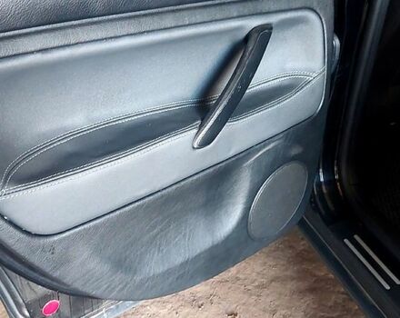 Черный Фольксваген Пассат, объемом двигателя 1.8 л и пробегом 374 тыс. км за 5000 $, фото 4 на Automoto.ua