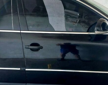 Черный Фольксваген Пассат, объемом двигателя 1.8 л и пробегом 374 тыс. км за 5000 $, фото 3 на Automoto.ua