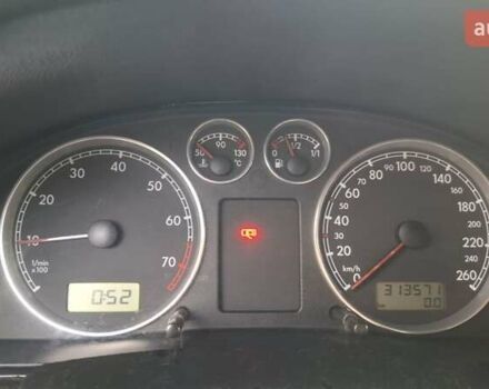 Черный Фольксваген Пассат, объемом двигателя 2 л и пробегом 313 тыс. км за 3800 $, фото 12 на Automoto.ua