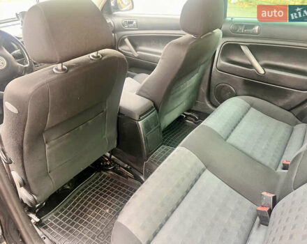 Чорний Фольксваген Пассат, об'ємом двигуна 1.78 л та пробігом 299 тис. км за 4350 $, фото 7 на Automoto.ua