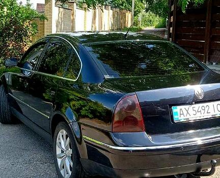 Чорний Фольксваген Пассат, об'ємом двигуна 2.8 л та пробігом 208 тис. км за 5600 $, фото 1 на Automoto.ua