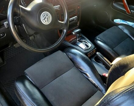 Черный Фольксваген Пассат, объемом двигателя 1.8 л и пробегом 370 тыс. км за 4500 $, фото 9 на Automoto.ua