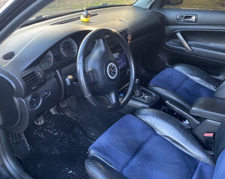 Черный Фольксваген Пассат, объемом двигателя 1.78 л и пробегом 318 тыс. км за 4800 $, фото 14 на Automoto.ua