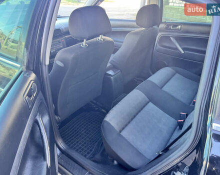 Черный Фольксваген Пассат, объемом двигателя 1.78 л и пробегом 300 тыс. км за 4350 $, фото 11 на Automoto.ua