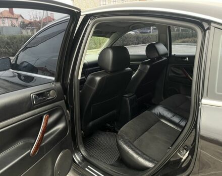 Черный Фольксваген Пассат, объемом двигателя 1.8 л и пробегом 334 тыс. км за 6000 $, фото 3 на Automoto.ua