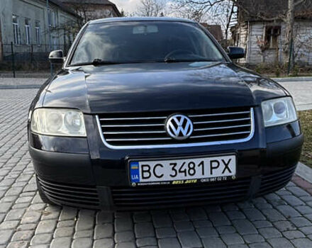 Черный Фольксваген Пассат, объемом двигателя 1.6 л и пробегом 277 тыс. км за 4900 $, фото 1 на Automoto.ua