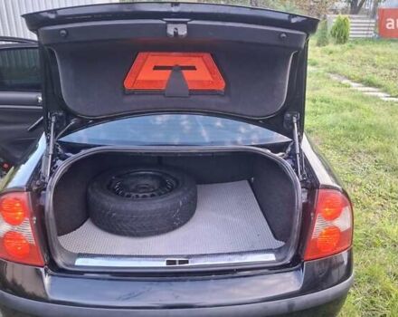 Черный Фольксваген Пассат, объемом двигателя 2 л и пробегом 313 тыс. км за 3800 $, фото 9 на Automoto.ua