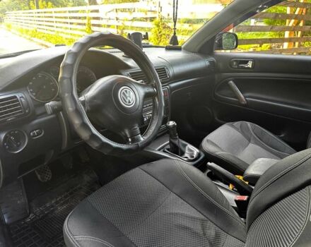 Чорний Фольксваген Пассат, об'ємом двигуна 1.8 л та пробігом 334 тис. км за 4390 $, фото 10 на Automoto.ua