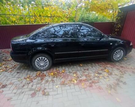 Черный Фольксваген Пассат, объемом двигателя 1.78 л и пробегом 267 тыс. км за 4800 $, фото 1 на Automoto.ua