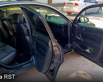 Чорний Фольксваген Пассат, об'ємом двигуна 2.5 л та пробігом 230 тис. км за 6000 $, фото 4 на Automoto.ua