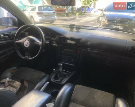 Чорний Фольксваген Пассат, об'ємом двигуна 1.78 л та пробігом 340 тис. км за 5000 $, фото 3 на Automoto.ua