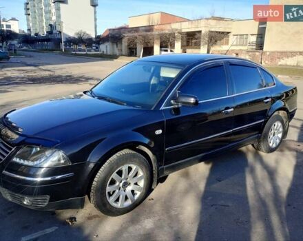 Черный Фольксваген Пассат, объемом двигателя 1.78 л и пробегом 188 тыс. км за 4550 $, фото 6 на Automoto.ua