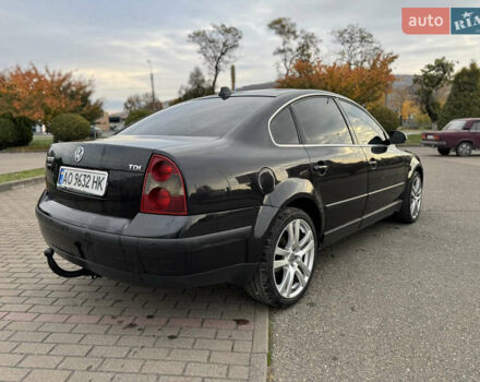 Черный Фольксваген Пассат, объемом двигателя 1.9 л и пробегом 324 тыс. км за 3850 $, фото 4 на Automoto.ua