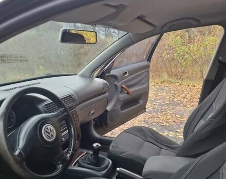 Черный Фольксваген Пассат, объемом двигателя 1.98 л и пробегом 183 тыс. км за 4900 $, фото 12 на Automoto.ua