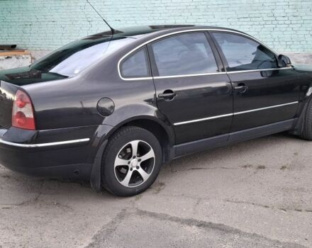 Черный Фольксваген Пассат, объемом двигателя 1.8 л и пробегом 342 тыс. км за 5300 $, фото 12 на Automoto.ua