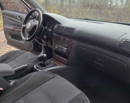 Черный Фольксваген Пассат, объемом двигателя 1.98 л и пробегом 183 тыс. км за 4900 $, фото 5 на Automoto.ua