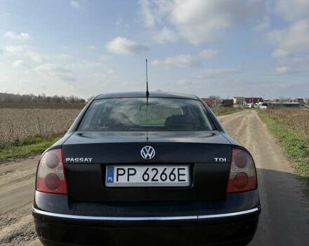 Черный Фольксваген Пассат, объемом двигателя 1.9 л и пробегом 443 тыс. км за 2400 $, фото 2 на Automoto.ua