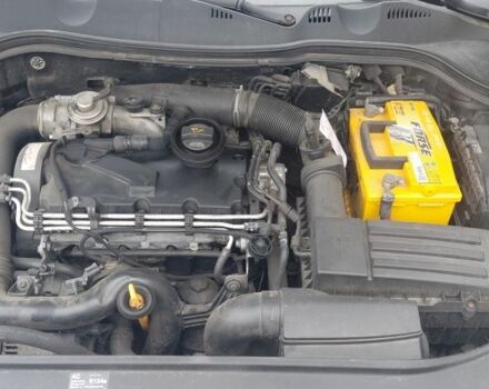 Черный Фольксваген Пассат, объемом двигателя 1.9 л и пробегом 363 тыс. км за 3300 $, фото 10 на Automoto.ua