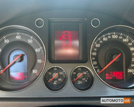 Черный Фольксваген Пассат, объемом двигателя 1.6 л и пробегом 319 тыс. км за 5700 $, фото 10 на Automoto.ua