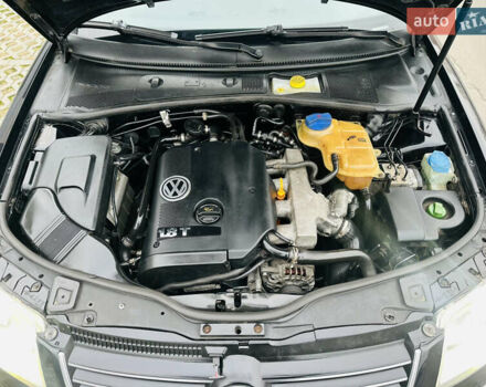 Черный Фольксваген Пассат, объемом двигателя 1.78 л и пробегом 200 тыс. км за 4700 $, фото 7 на Automoto.ua