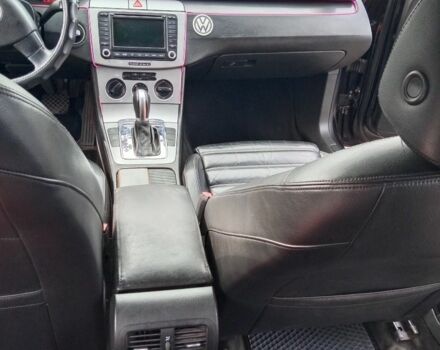 Черный Фольксваген Пассат, объемом двигателя 2 л и пробегом 381 тыс. км за 6500 $, фото 5 на Automoto.ua