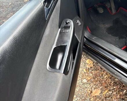 Чорний Фольксваген Пассат, об'ємом двигуна 1.6 л та пробігом 254 тис. км за 5000 $, фото 11 на Automoto.ua