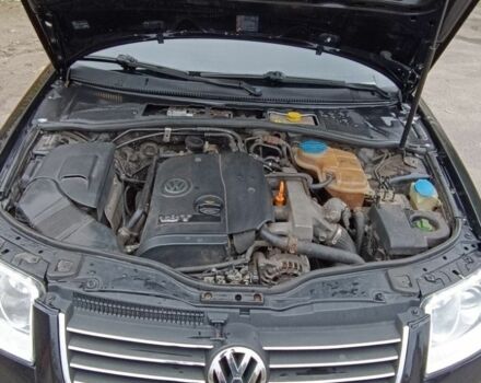 Чорний Фольксваген Пассат, об'ємом двигуна 1.8 л та пробігом 370 тис. км за 4200 $, фото 5 на Automoto.ua