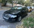 Чорний Фольксваген Пассат, об'ємом двигуна 2 л та пробігом 300 тис. км за 2500 $, фото 1 на Automoto.ua