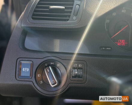 Черный Фольксваген Пассат, объемом двигателя 1.6 л и пробегом 319 тыс. км за 5700 $, фото 8 на Automoto.ua