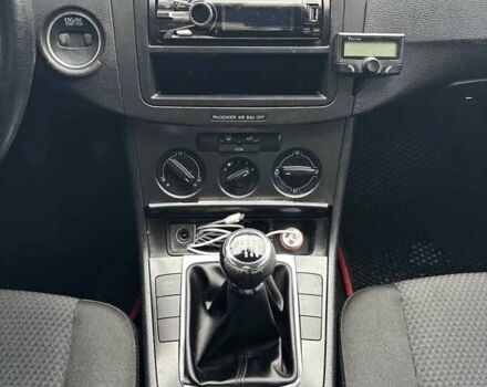 Чорний Фольксваген Пассат, об'ємом двигуна 1.6 л та пробігом 254 тис. км за 5000 $, фото 14 на Automoto.ua