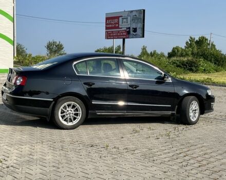 Чорний Фольксваген Пассат, об'ємом двигуна 2 л та пробігом 265 тис. км за 6000 $, фото 5 на Automoto.ua