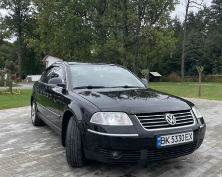 Черный Фольксваген Пассат, объемом двигателя 1.78 л и пробегом 310 тыс. км за 4700 $, фото 2 на Automoto.ua