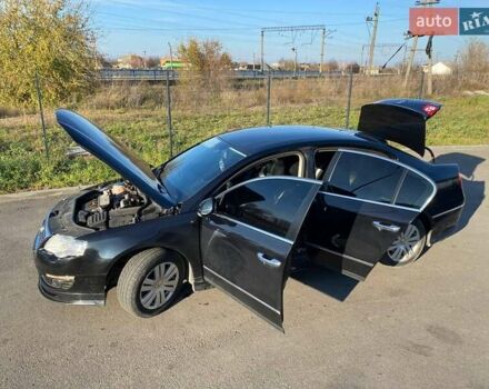 Черный Фольксваген Пассат, объемом двигателя 2 л и пробегом 240 тыс. км за 7000 $, фото 7 на Automoto.ua