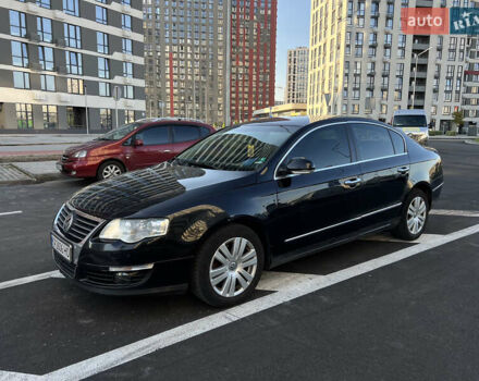 Черный Фольксваген Пассат, объемом двигателя 1.97 л и пробегом 315 тыс. км за 6500 $, фото 2 на Automoto.ua