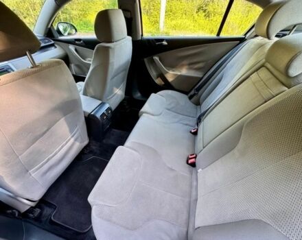 Черный Фольксваген Пассат, объемом двигателя 2 л и пробегом 227 тыс. км за 2200 $, фото 7 на Automoto.ua