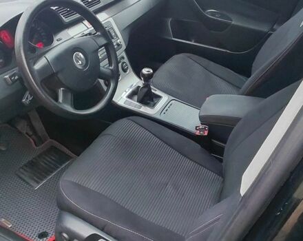 Черный Фольксваген Пассат, объемом двигателя 1.9 л и пробегом 363 тыс. км за 3300 $, фото 9 на Automoto.ua