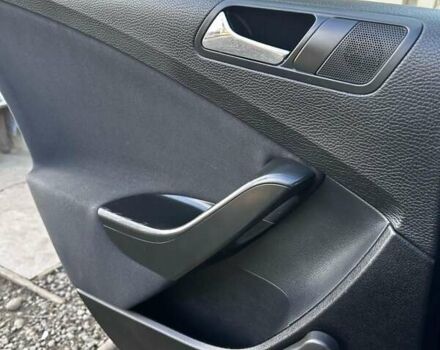 Черный Фольксваген Пассат, объемом двигателя 1.6 л и пробегом 284 тыс. км за 5200 $, фото 4 на Automoto.ua