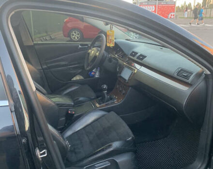 Черный Фольксваген Пассат, объемом двигателя 1.97 л и пробегом 315 тыс. км за 6500 $, фото 11 на Automoto.ua