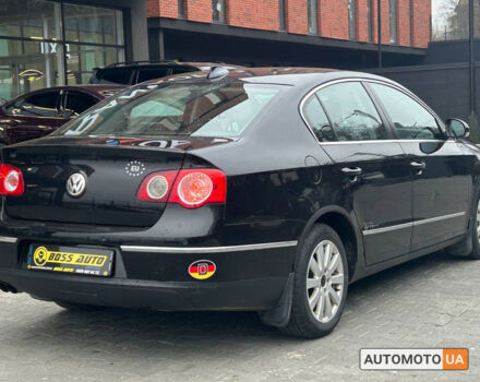 Черный Фольксваген Пассат, объемом двигателя 2 л и пробегом 270 тыс. км за 5700 $, фото 5 на Automoto.ua