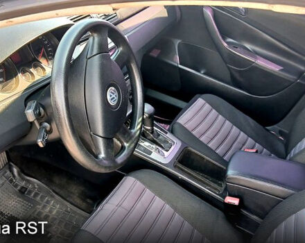 Черный Фольксваген Пассат, объемом двигателя 2 л и пробегом 233 тыс. км за 4200 $, фото 6 на Automoto.ua