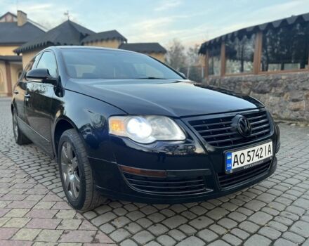 Чорний Фольксваген Пассат, об'ємом двигуна 2 л та пробігом 285 тис. км за 3950 $, фото 1 на Automoto.ua